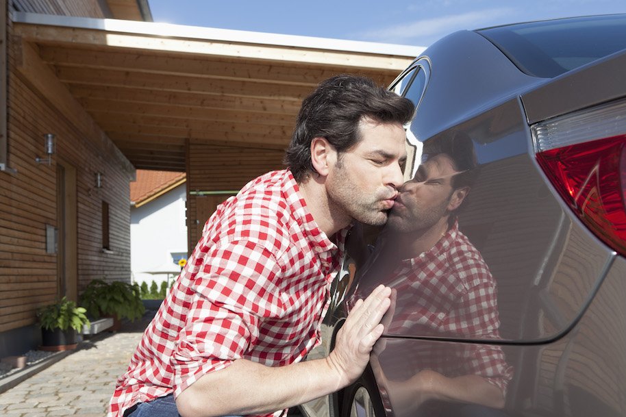 kissing car, drunken sex