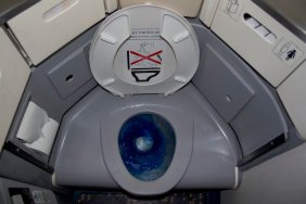 airplane poop