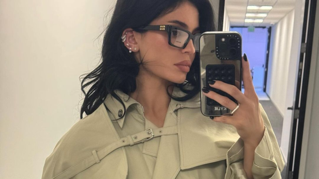 Kylie Jenner office siren trend photos Instagram