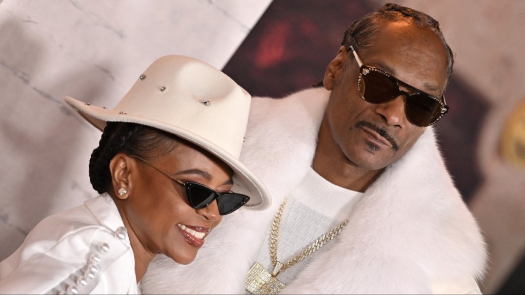 Shante Broadus who is Snoop Dogg wife