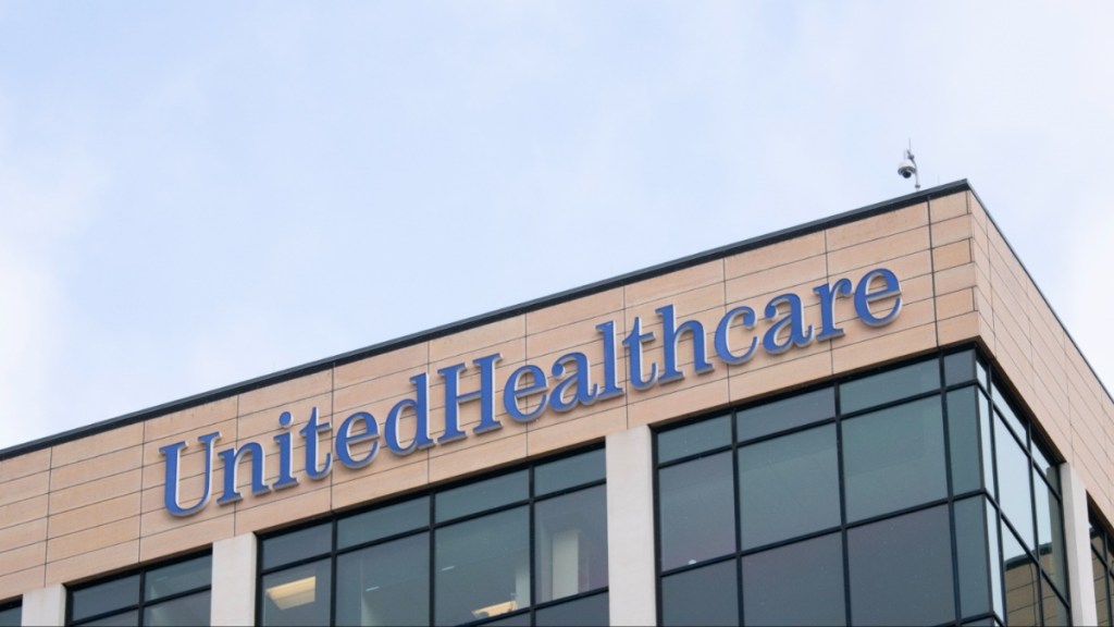 UnitedHealthcare CEO Brian Thompson Shot in Manhattan