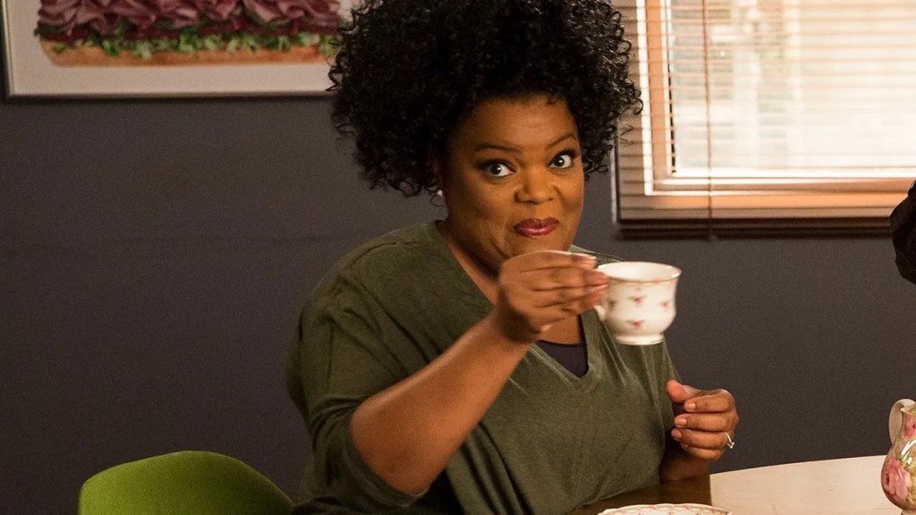 Yvette Nicole Brown Is Now Married to Anthony Davis