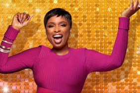Jennifer Hudson Gets Slammed By Ball During Knicks Game