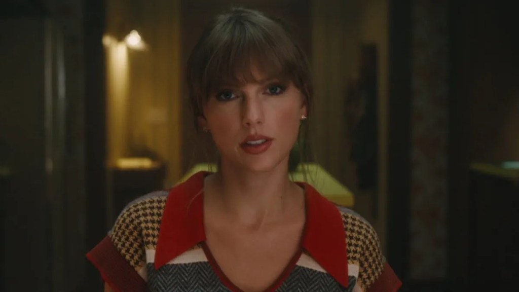 Taylor Swift Fans Are Search 'Dover Sole' Amid Travis Kelce Date