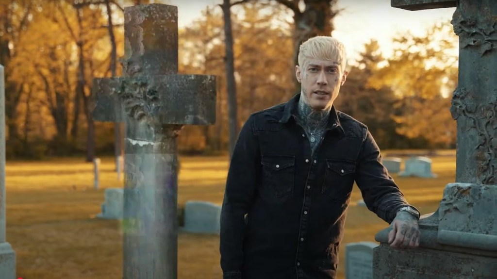 Trace Cyrus Labels Father Billy Ray Cyrus 'Evil' After He Skips Grandma's Funeral