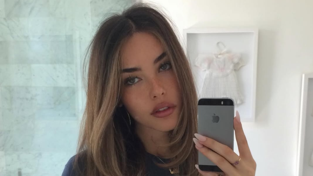 Madison Beer Puts on a Leggy Display in Tiny Corset Micro Minidress