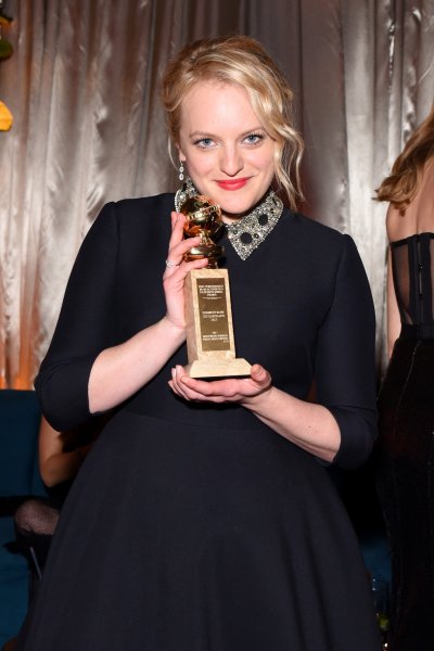 Elisabeth Moss Golden Globes #5