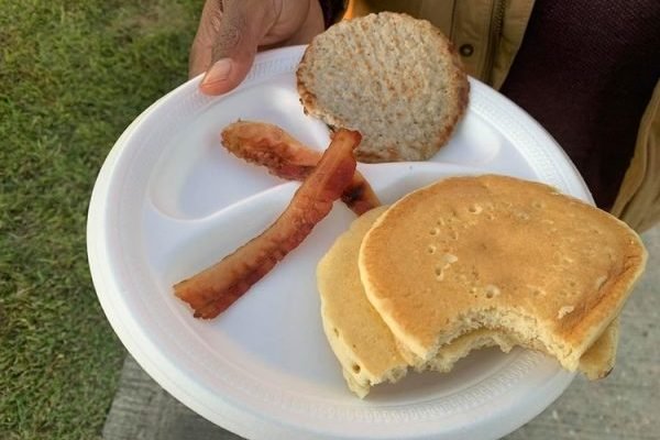 Guess How Much Kanye West Overcharges For Sunday Brunch (Essentially Prison Food Served in a Church)